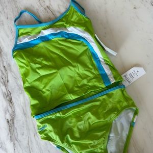 NWT Speedo girls 2 pce swimsuit size 14